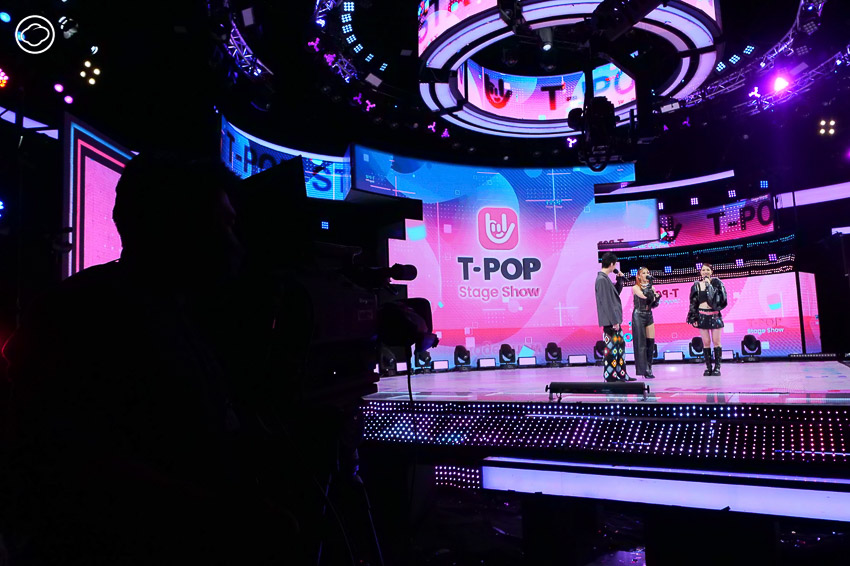 T POP Stage Show รายการดนตรไทยปอป ทมภารกจสรางคอมมนตเขยา