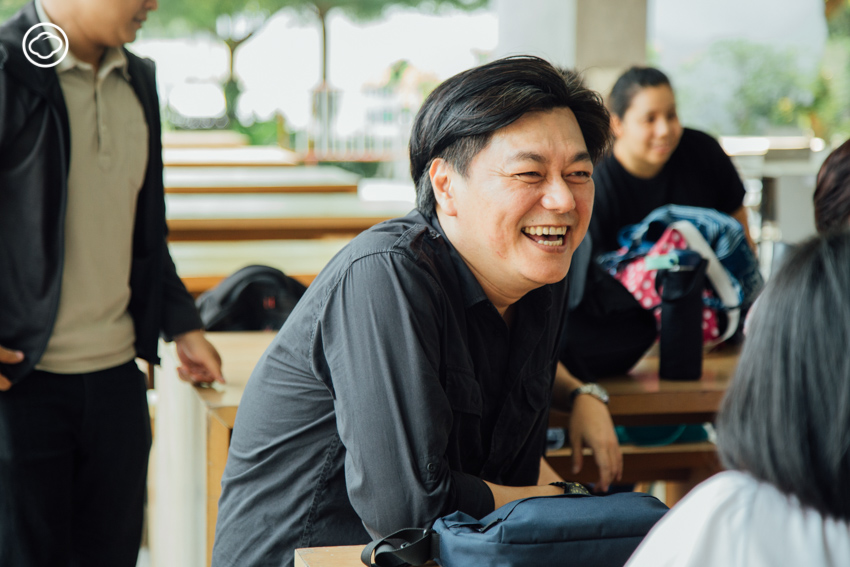 พฤหัส พหลกุลบุตร