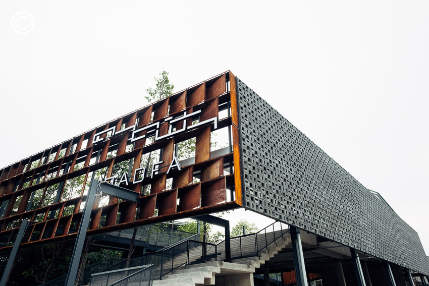 ดาดฟ้า, ดาดฟ้า Dadfa, คอมมูนิตี้มอลล์ สุขุมวิท, ร้านโอ้กะจู๋