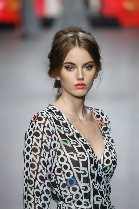 แฟชั่นดีไซเนอร์, Monique Collignon