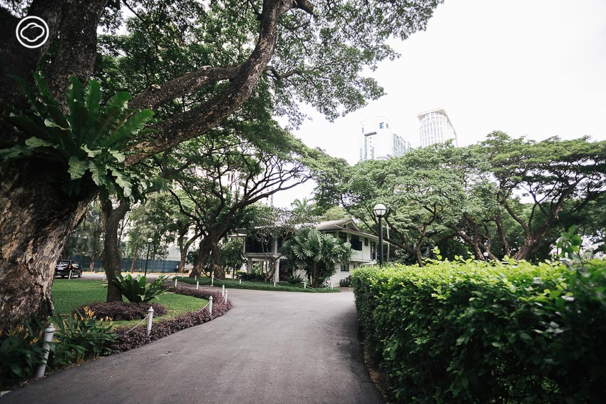 ทำเนียบเอกอัครราชทูตสหรัฐอเมริกา, สถานทูตอเมริกา, กลิน ที. เดวีส์, walk with the cloud,US Embassy
