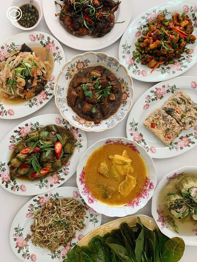 เตรียมตังค์ไปกิน 9 มื้อแบบคนตรังให้ตัวแตก ตรัง