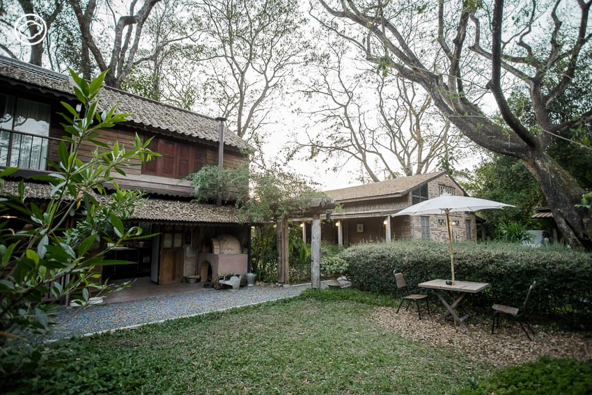 บ้านสวน ในฝัน ที่สร้างจากไม้เก่าทั้งหลังด้วยฝีมือและเทคนิคของสล่าล้านนา