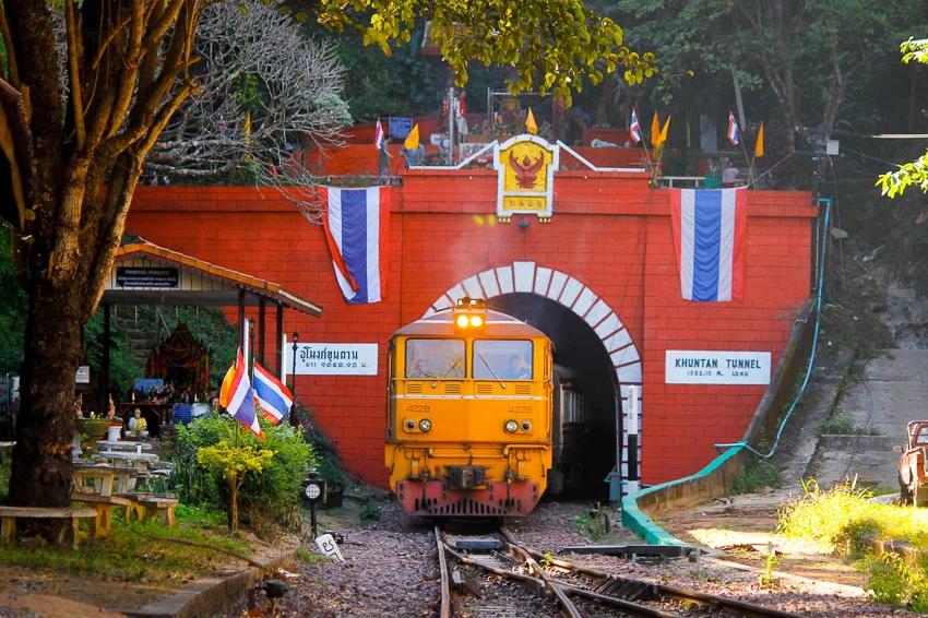 'ขุนตาน' อุโมงค์รถไฟยาวที่สุดในไทยบนจุดสูงสุดของเส้นทางรถไฟไทยที่กำลังจะเสียแชมป์ อุโมงค์ขุนตาน