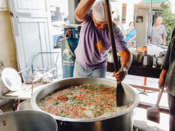 ข้าวต้มสุเหร่า, มัสยิดตรอกจันทน์, เราะมะฎอน