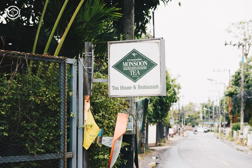 ชายเจ้าของ Monsoon Tea ร้านชาแห่งสเปน เจ้าของแบรนด์ชาสัญชาติไทยที่อยู่ในร้านกาแฟของแบรนด์ Prada ผู้อยากให้คนไทยดื่มชาและรักษาโลกไปพร้อมๆ กัน