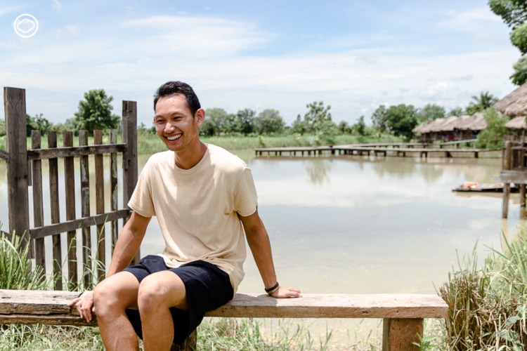 ขวัญชัย ปรีดี ผู้ทิ้งชีวิตในลอนดอนมาสร้างหมู่บ้านนานาชาติที่กาฬสินธุ์ให้อาสาสมัครทั่วโลกได้สอนภาษาเด็กไทย