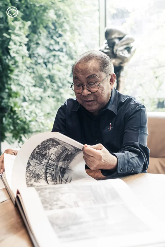 นิธิ สถาปิตานนท์ สถาปนิกและผู้ก่อตั้งบริษัท A49 ผู้เชื่อว่าลูกค้าเป็นผู้ร่วมงาน ไม่ใช่พระเจ้า