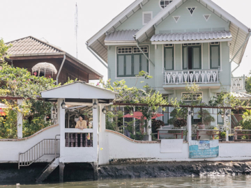 บ้านหลวงประสิทธิ์ เปลี่ยนบ้านร้อยปีเป็นที่พักริมคลองบางหลวงที่อบอุ่นที่สุดในฝั่งธนฯ
