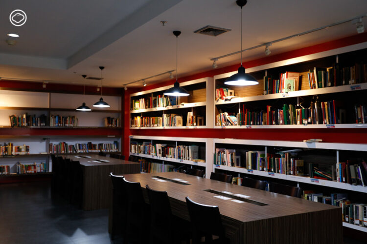 8 ห้องสมุด เฉพาะด้านและแหล่งรวมหนังสือหายากกลางเมืองเก่า