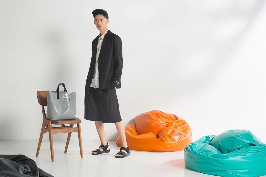 PAINKILLER Atelier x Good Goods : เมื่อแบรนด์เสื้อผ้าผู้ชายมาออกแบบผ้าขาวม้าสีสดใสให้ดูมินิมอล