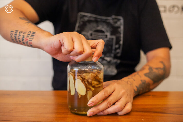 วิธีการทำ Ginger Ale เครื่องดื่มมีประโยชน์ อย่างง่ายให้ลองทำได้เองที่บ้าน