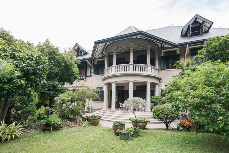 ตำหนักทิพย์ : บ้านสไตล์ Tudor Revival อายุ 87 ปีของ ‘เสด็จพระองค์อาทร’