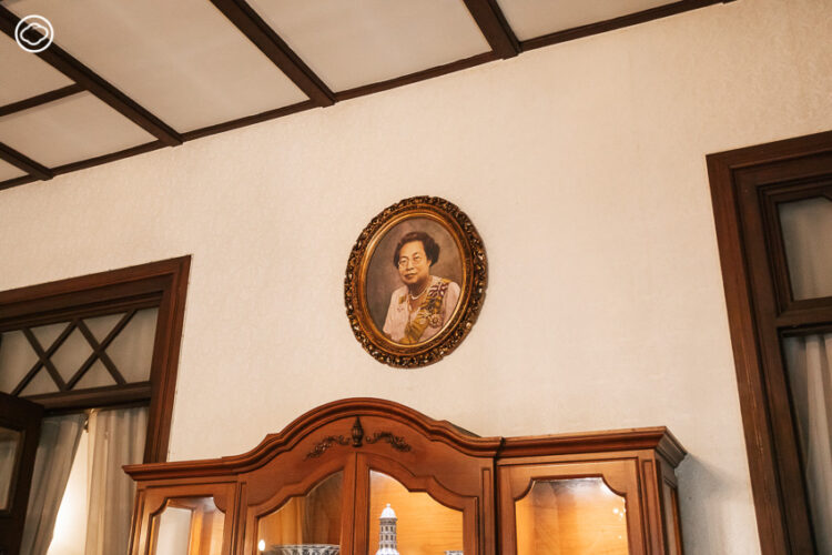 ตำหนักทิพย์ : บ้านสไตล์ Tudor Revival อายุ 87 ปีของ ‘เสด็จพระองค์อาทร’