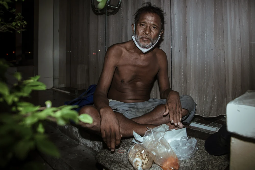A HOME OF HOMELESS ชุดภาพถ่ายแสดงคำนิยามคำว่าบ้าน ของคนไร้บ้าน
