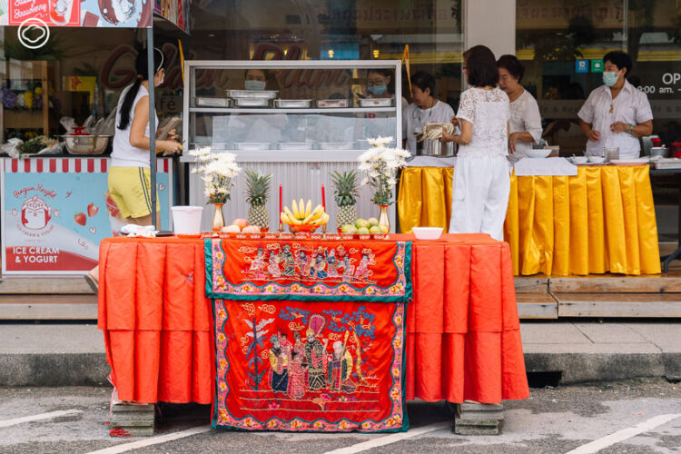 เทศกาลเจี๊ยะฉ่าย ประเพณีถือศีลกินผักของภูเก็ตที่เป็นต้นแบบการกินเจทั่วไทย