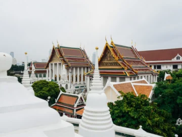 ลัดเลาะรอบ 'กุฎีจีน' ไขปริศนาสถาปัตย์เรือนเก่า วัดพุทธ โบสถ์คริสต์ มัสยิด และศาลเจ้า