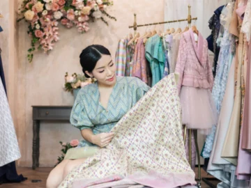 PASSA silkwear ห้องเสื้อที่พลิกโฉมผ้าไหมไทยเป็นชุดโก้เก๋ทันสมัยเอาใจสาวๆ ทุกวัย
