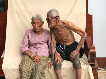 ตามหาผู้บ่าวขาลายคนสุดท้ายแห่งภูผาม่าน วัย 107 ปี ที่ย่ายายชาวขอนแก่นกรี๊ด