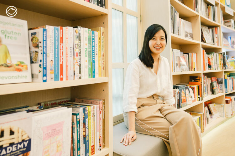 B2S Think Space อุโมงค์หนังสือไซส์ยักษ์กลางเซ็นทรัลชิดลม การพลิกโฉมใหม่ของร้านหนังสือกลางห้าง