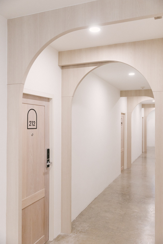 Nappiness Hotel , Work From ถนนพระสุเมรุ ทำงานเพลินๆ แล้วแวะเดินเล่นย่านเมืองเก่า