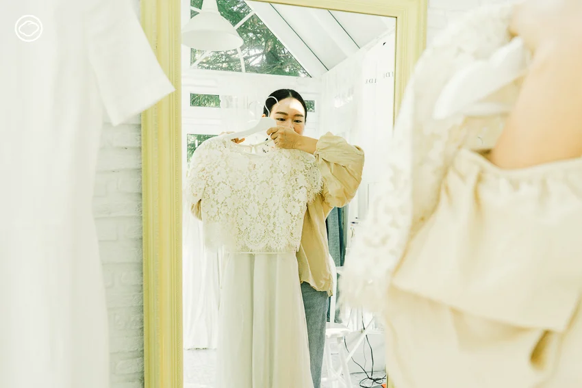 Indigo Bride ชุดเจ้าสาวจากผ้าธรรมชาติที่ไม่จำเป็นต้องเป็นสีขาวและใส่ได้แค่ครั้งเดียว