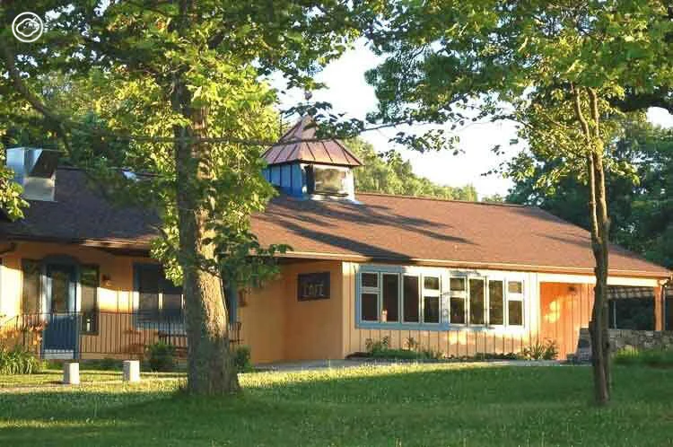The Camphill School in Kimberton หมู่บ้านการศึกษาในป่าของเด็กและผู้ใหญ่พิเศษที่ USA