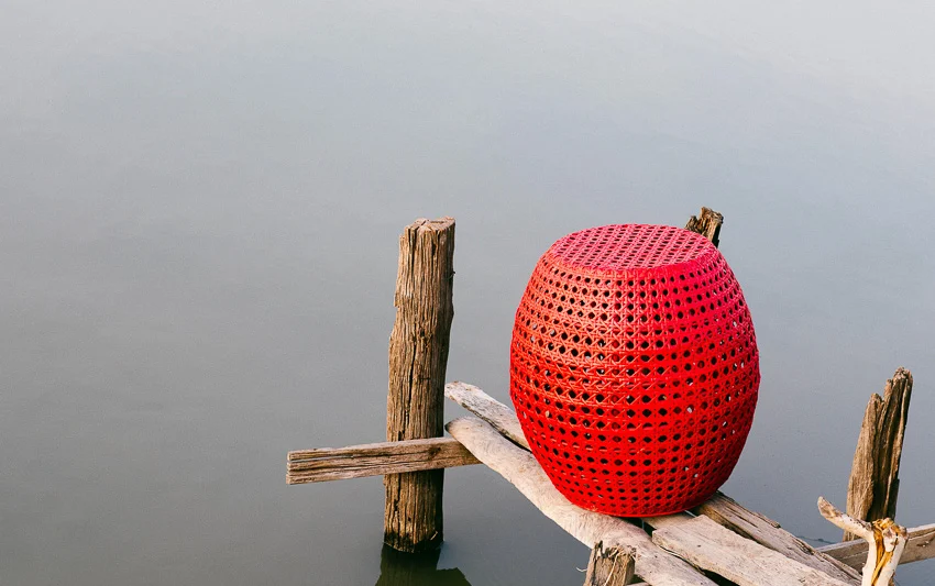 เก้าอี้หวานแบรนด์ LITIN ฝีมือช่างจากเมืองสารคาม