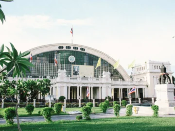 สิ่งปลูกสร้างรอบสถานีรถไฟกรุงเทพ มรดกสถาปัตย์รอบ ‘หัวลำโพง’ ยุคกำเนิดรถไฟไทย