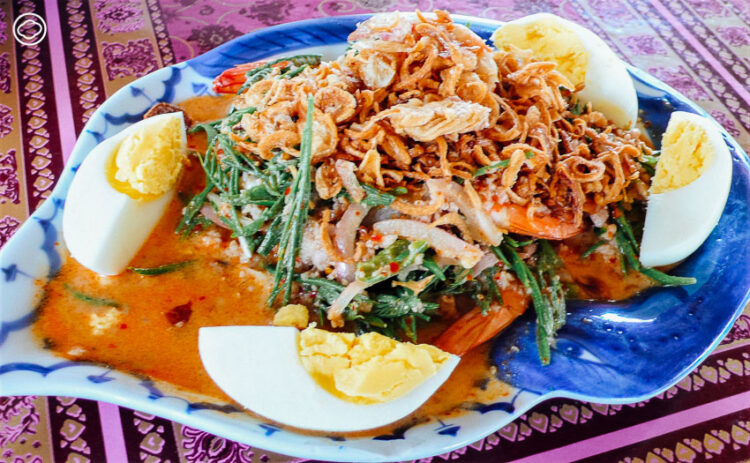 ยำ และสารพัดจานครีเอทีฟของคนไทย ที่มาจากนิสัยขี้เหนียวและการยืมสูตรต่างชาติ