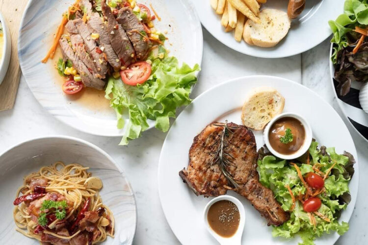 แหล่งซื้อโปรตีนออร์แกนิกทั่วไทย ทั้งหมู เห็ด ไก่ ที่ดีต่อร่างกายและโลก
