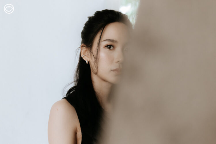 ญดา นริลญา กับวัย 21 ที่ได้เรียนรู้การทิ้ง ‘อัตตา’ มาสวมบทบาทใหม่ใน ‘ร่างทรง’