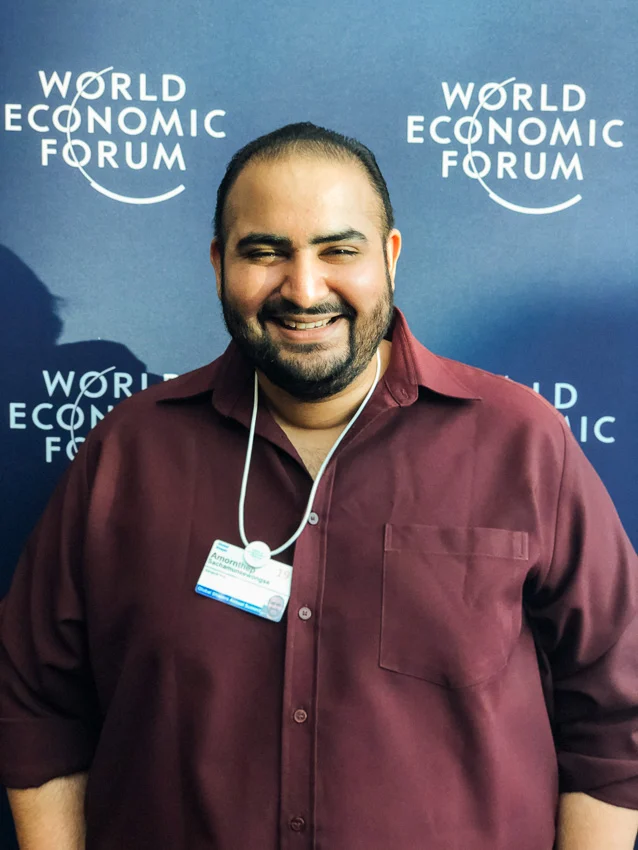 Ogizdagi sikning surati, yuzida sperma Paypoqda bitiruvchi jinsiy aloqa