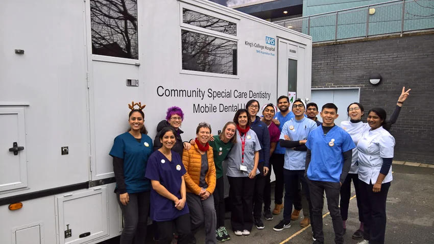 แนวคิด Community Dental Services คลินิกทำฟันของอังกฤษที่ออกแบบมาสำหรับคนกลัวหมอฟันและคนไปหาหมอฟันลำบาก