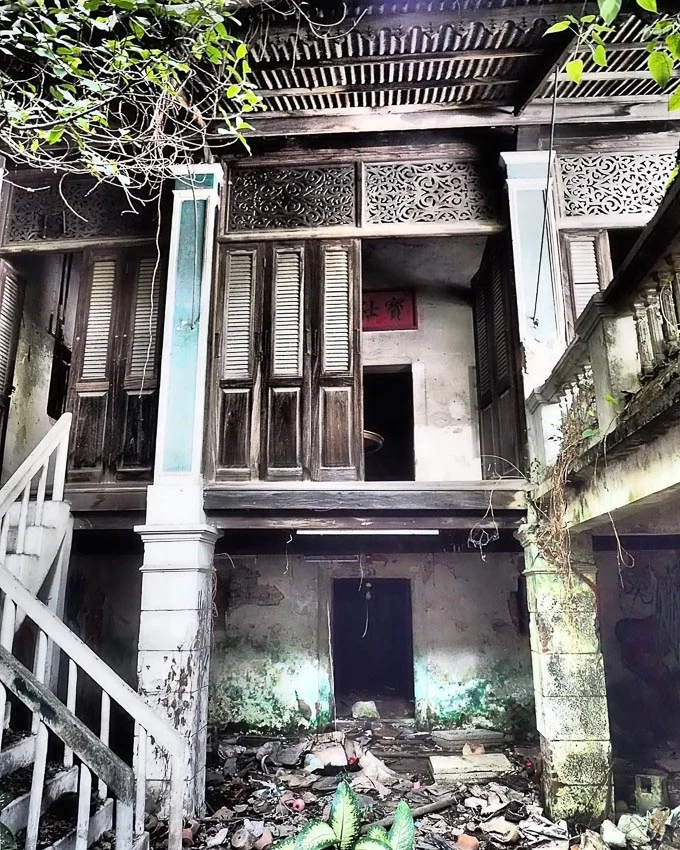 ฮงเซียงกง : พลิกโฉมที่ดินเก่าและอาคาร 200 ปีในตลาดน้อย เป็นคาเฟ่และร้านแอนทีกริมน้ำ