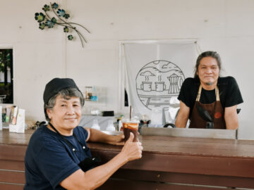 ฮอปปิ้ง 5 ร้านกาแฟเก่า-ใหม่ที่ชงโดยบาริสต้าอายุหลัก 6 แนะนำโดย ป้าพิม Mother Roaster