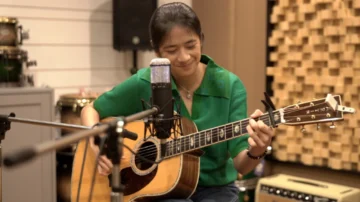 รู้จักตัวตน sarah salora ผ่าน 3 เพลงรักสุดละมุน