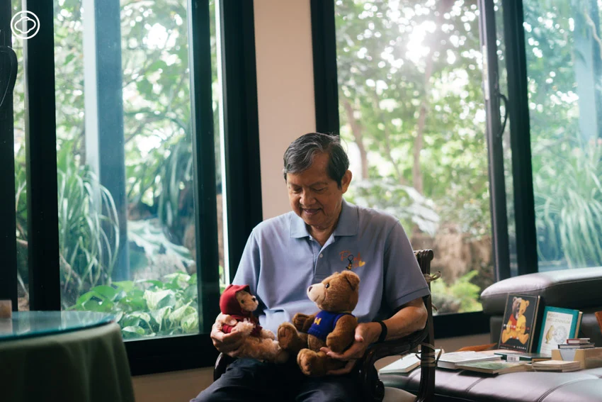 รวมของสะสมหมีพูห์ระดับแฟนพันธุ์แท้ของ ดร.ชัยวัฒน์ วิบูลย์สวัสดิ์ อดีตผู้ว่าแบงก์ชาติ