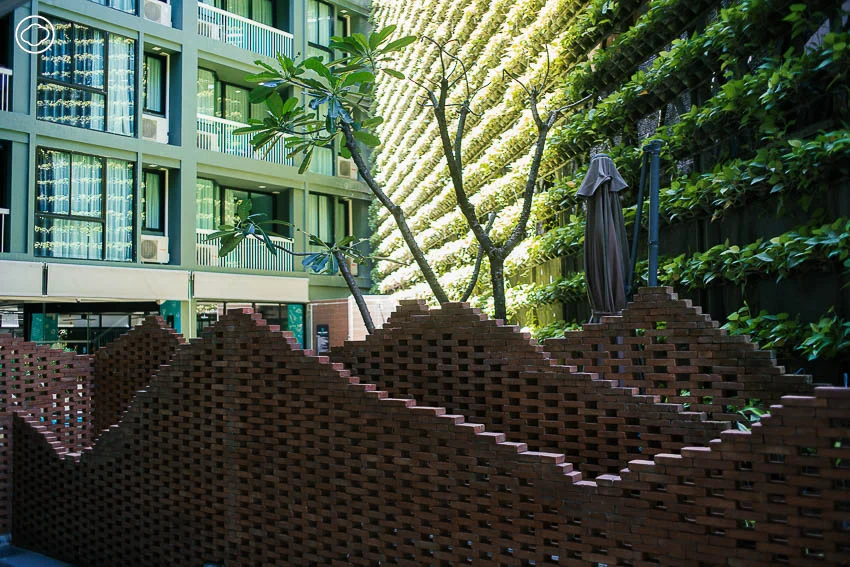 Cross Vibe Chiang Mai Decem Hotel