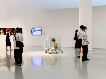 ลายแทงงานศิลปะห้ามพลาดใน Bangkok Art Biennale 2022 เส้นทางวัดโพธิ์-มิวเซียมสยาม-BACC