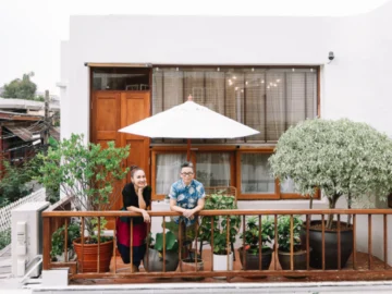 Likay House บ้านของคนเล่นลิเก รักลิเก และทำบ้านเป็นฉากชีวิตให้เล่นสนุกและอยู่สบาย