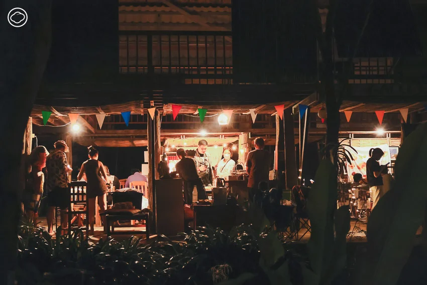 สนทนากับ ‘พก ร้านหนังสือและโรงหนัง’ จ.เชียงราย ร้านหนังสืออิสระและโรงหนังเคลื่อนที่ ของคนทำหนังสารคดีที่เชื่อว่า สารคดีทำงานกับหัวใจคน