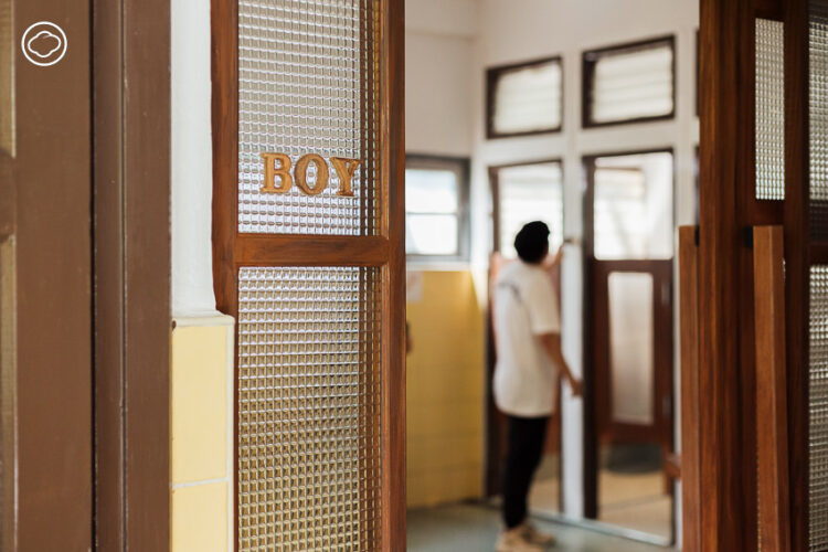 ‘ร้านพริกหยวก’ ร้านอาหารไทยโกอินเตอร์สาขาใหม่ที่รีโนเวตจากห้องเรียนอนุบาลอายุ 70 ปี ของโรงเรียนเรวดี ย่านประดิพัทธ์