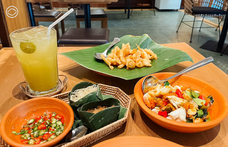 พริกหยวก (Prik-Yuak) ร้านอาหารไทยโกอินเตอร์สาขาใหม่ที่รีโนเวตจากห้องเรียนอนุบาลอายุ 70 ปี ของโรงเรียนเรวดี ย่านประดิพัทธ์