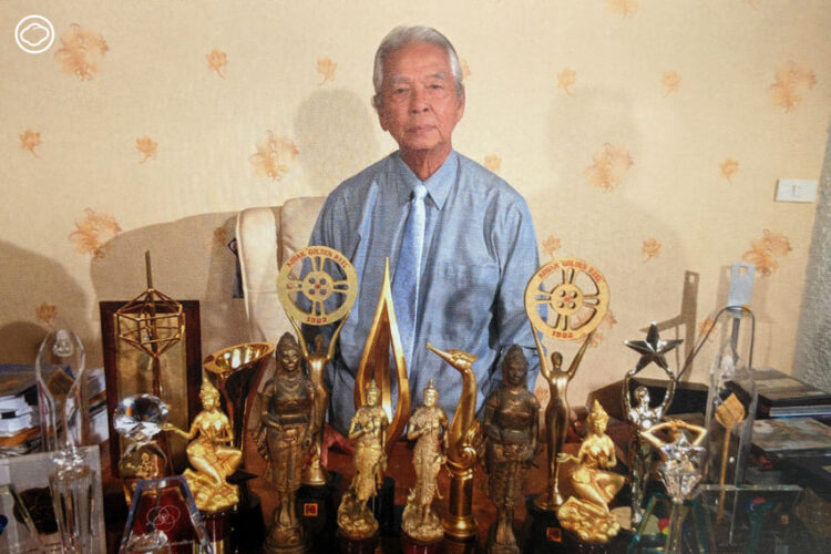 ฉลอง ภักดีวิจิตร ผู้กำกับหนังบู๊โกอินเตอร์วัย 92 ปีที่ Guinness World Records บันทึกว่าอายุมากที่สุดในโลก