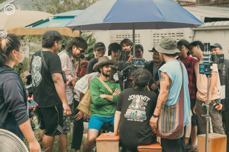 เซียนหรั่ง หนุ่มยโสธรกับการกำกับหนังภูธรที่ฉายภาพฝันของเด็กอีสานที่ไม่เคยเห็นทะเล
