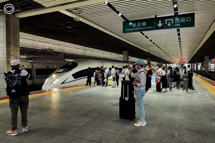 นั่งรถไฟความเร็วสูงไกล 2,000 km เที่ยวจีน จากโรงงานรถไฟฟ้า BYD สู่ Shanghai Auto Show