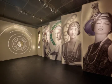 เยือนฮ่องกง ชม Cartier and Women นิทรรศการที่เล่าการต่อสู้และอิสระของสตรีผ่านเครื่องประดับ
