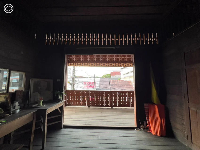 ซีเปียวพาณิชย์ เบเกอรีขนมหวาน-อาหารเช้าเจ้าดังในอาคารไม้ระดับตำนานของเมืองเชียงราย