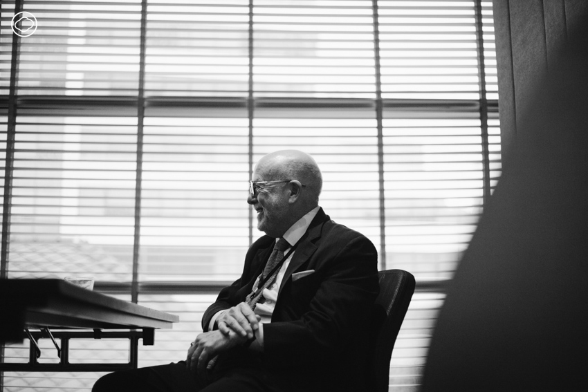 การต่อสู้กับการออกแบบยุค AI ในทัศนะของ Roger Black อาร์ตไดฯ นิตยสาร